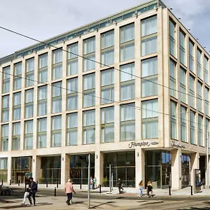 Hampton By Hilton Centre Hotell