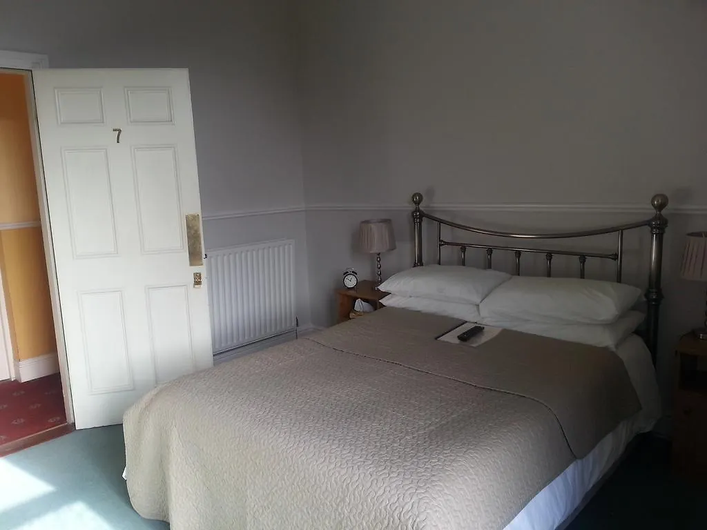 دبلن Gate Lodge B&B أيرلندا